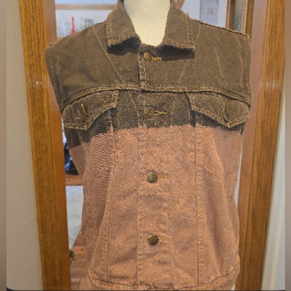 247 // Chazzz by Charles Gailian Acid Washed Distressed Denim Vest // M